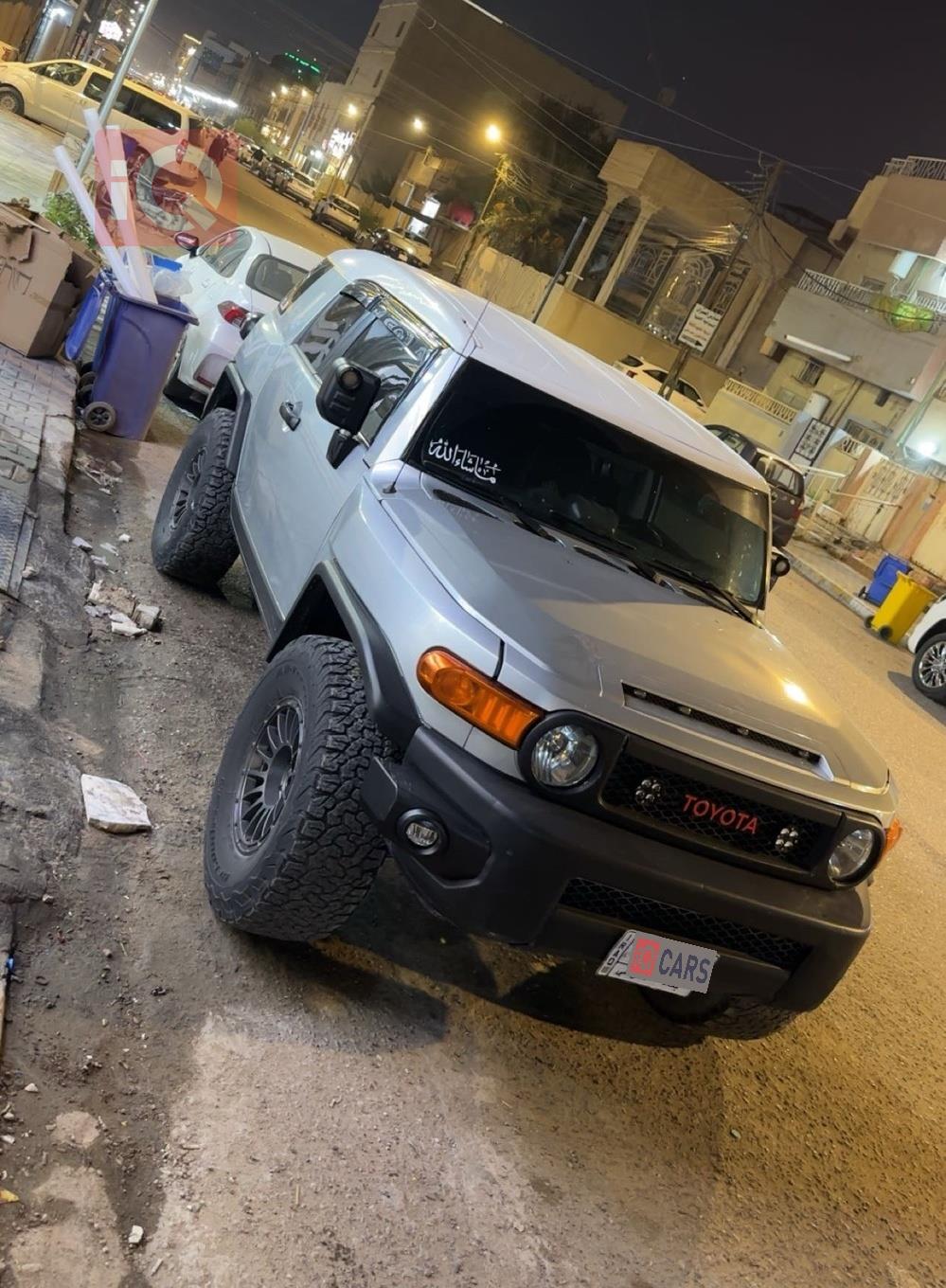 تويوتا إف جي كروزر